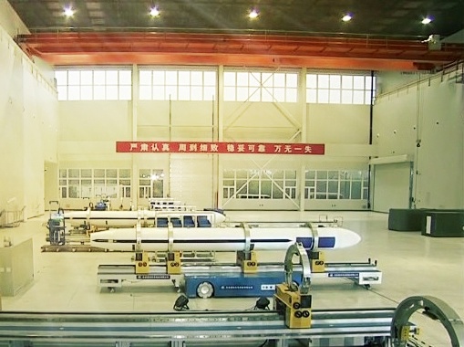 7.1、航天組件精密吊裝起重機.jpg