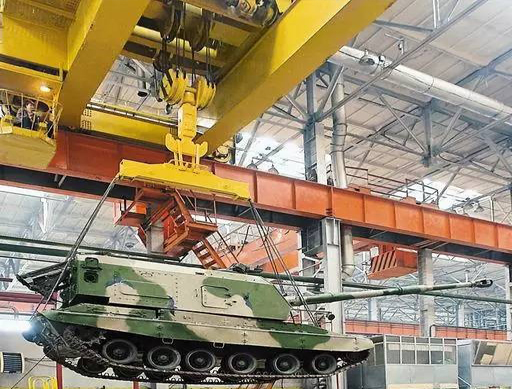 2.2、雙梁防爆起重機(jī).jpg